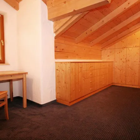 Shiraz Villa Schladming